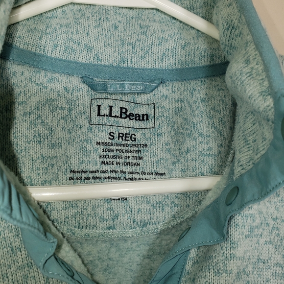 L.L. Bean Fleece Pullover - Picture 5 of 9